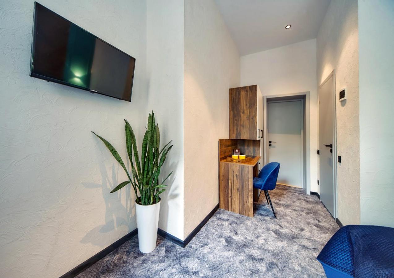 Hotel Buninn Oldenburg Bagian luar foto